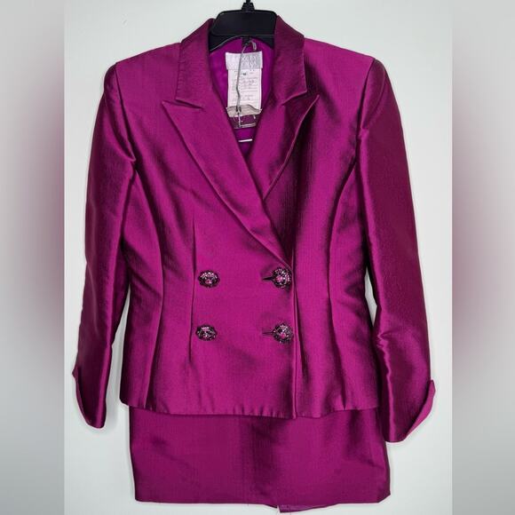 Vintage Badgley Mischka Two-Piece Satin Blend Magenta Blazer and Skirt Size 10 - Picture 2 of 13